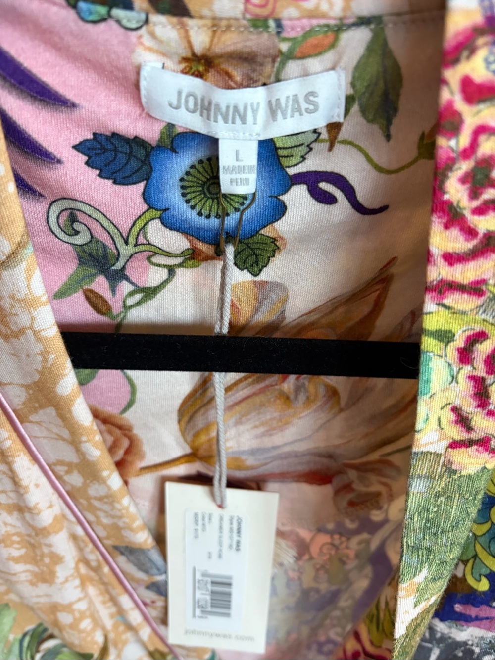 Johnny Was Pink Floral Mixed-Print Robe - Picture 2 of 5